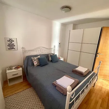 Apartment Divine